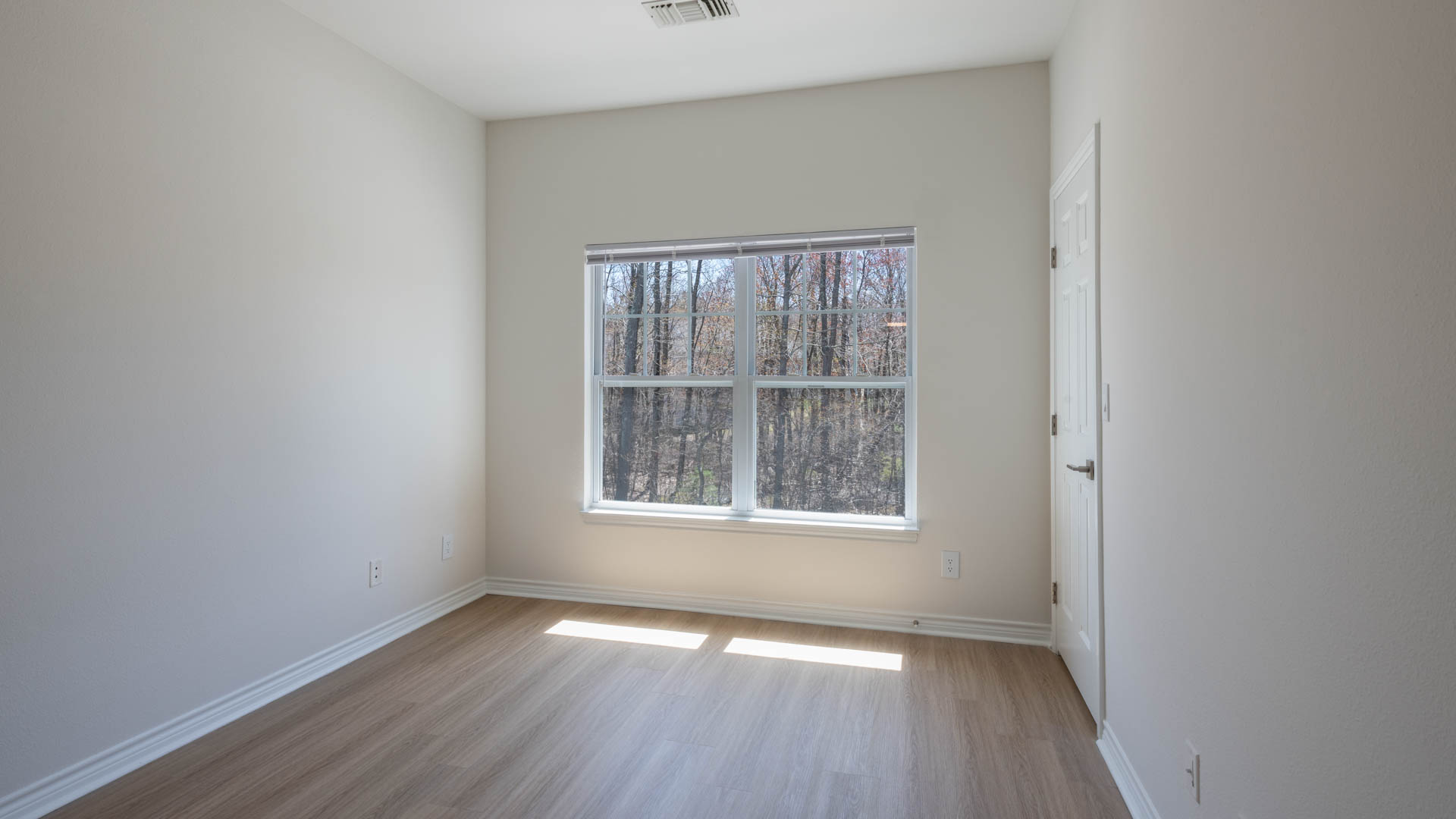 Liberty Park Apartments 3 of 9