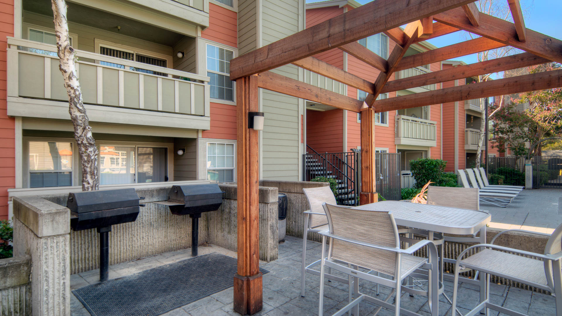 Grill area at Mill Creek Apartments
