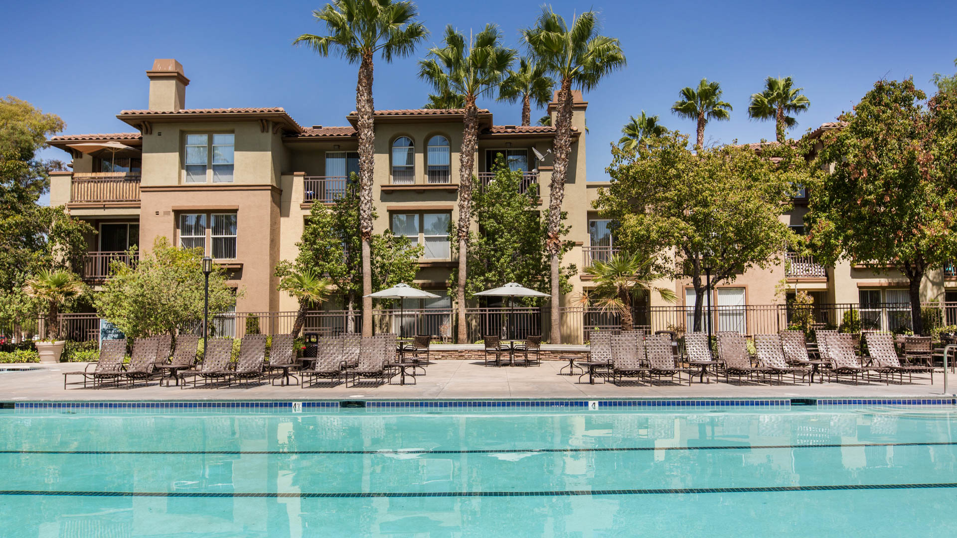 Pool at The Oaks Apartments (2 of 5)
