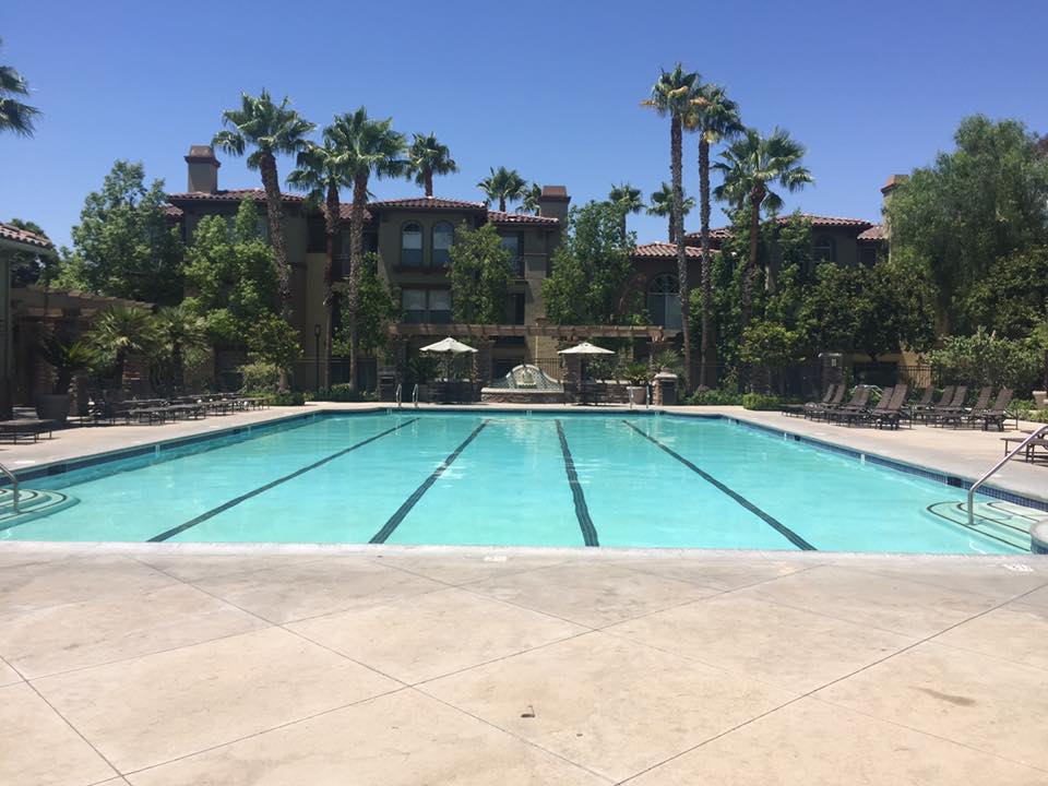 Pool at The Oaks Apartments (5 of 5)