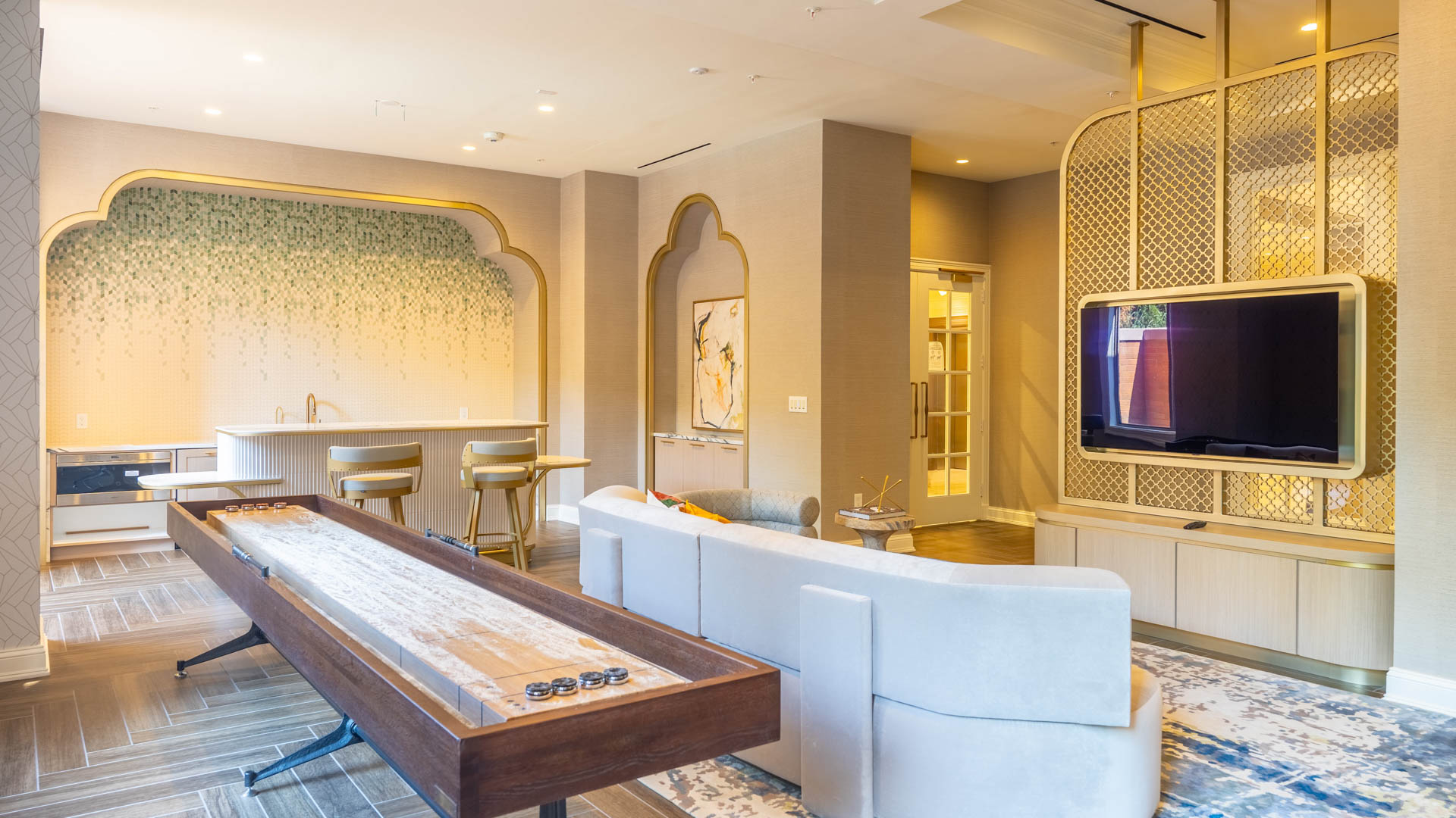 Lounge at The Reserve at Clarendon Centre Apartments (3 of 3)