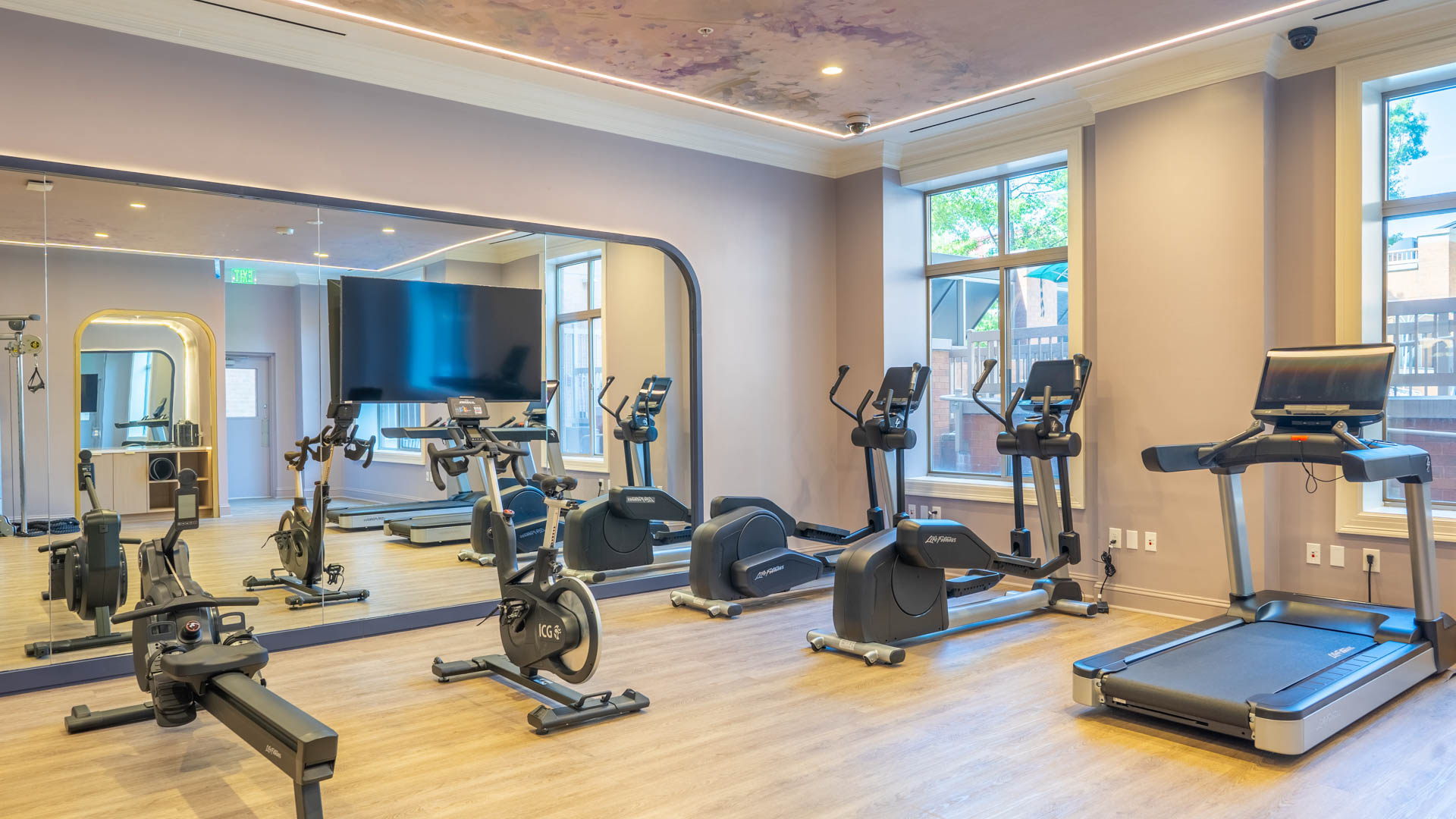 Gym at The Reserve at Clarendon Centre Apartments (3 of 6)
