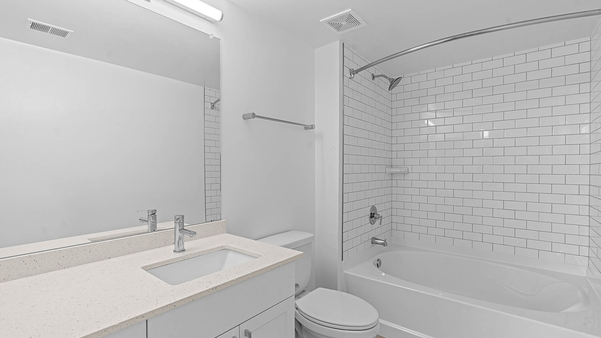 The Reserve at Clarendon Centre Apartments 11 of 12