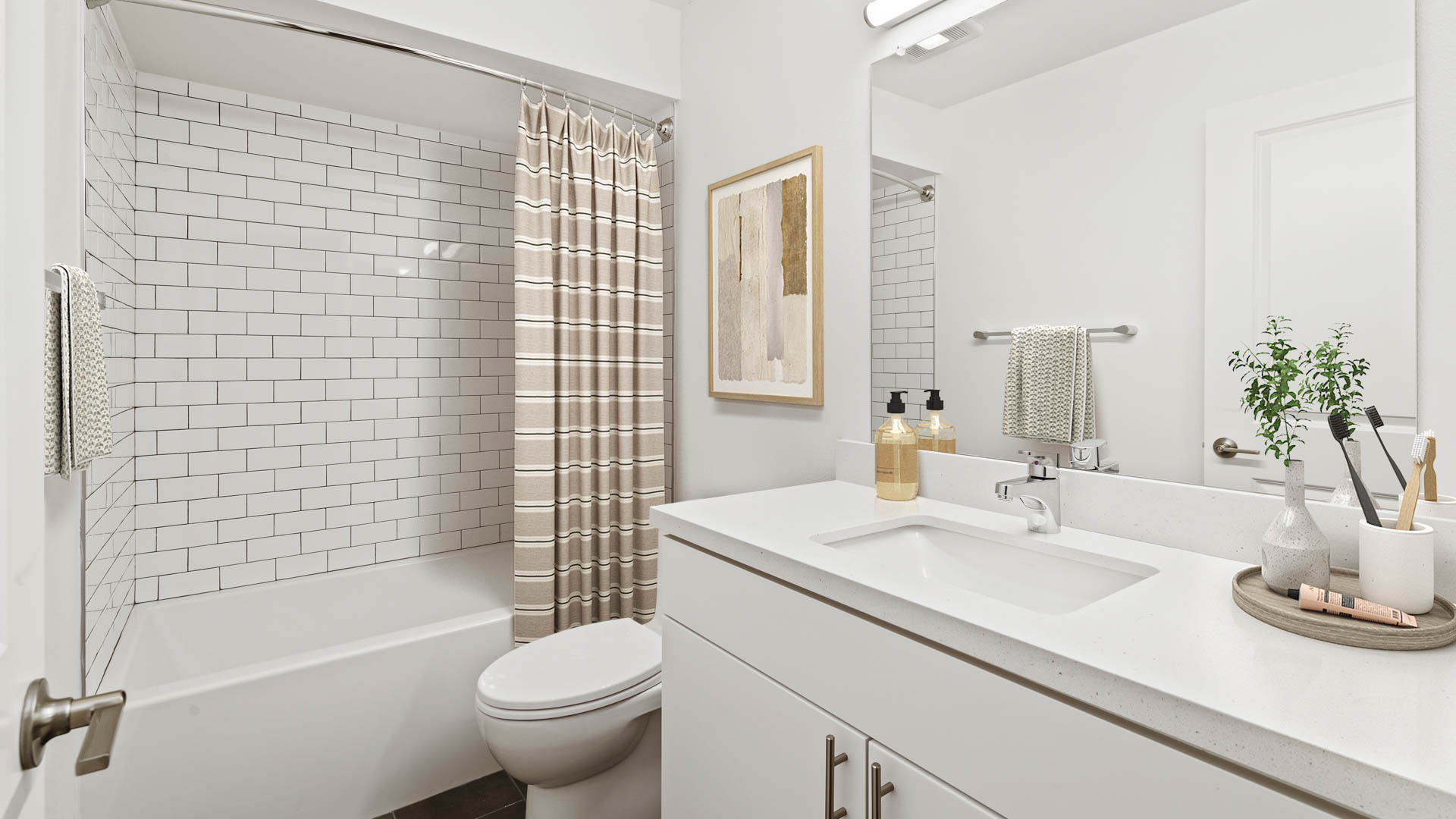 Lorien Ivy Apartments 11 of 12