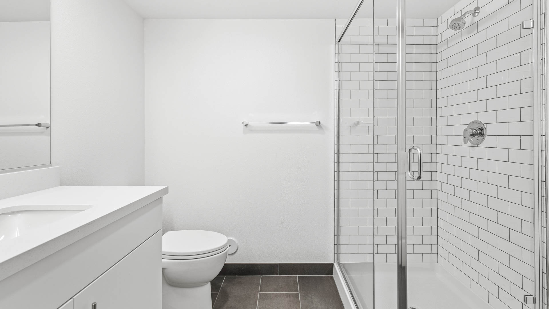 Lorien Ivy Apartments 12 of 12