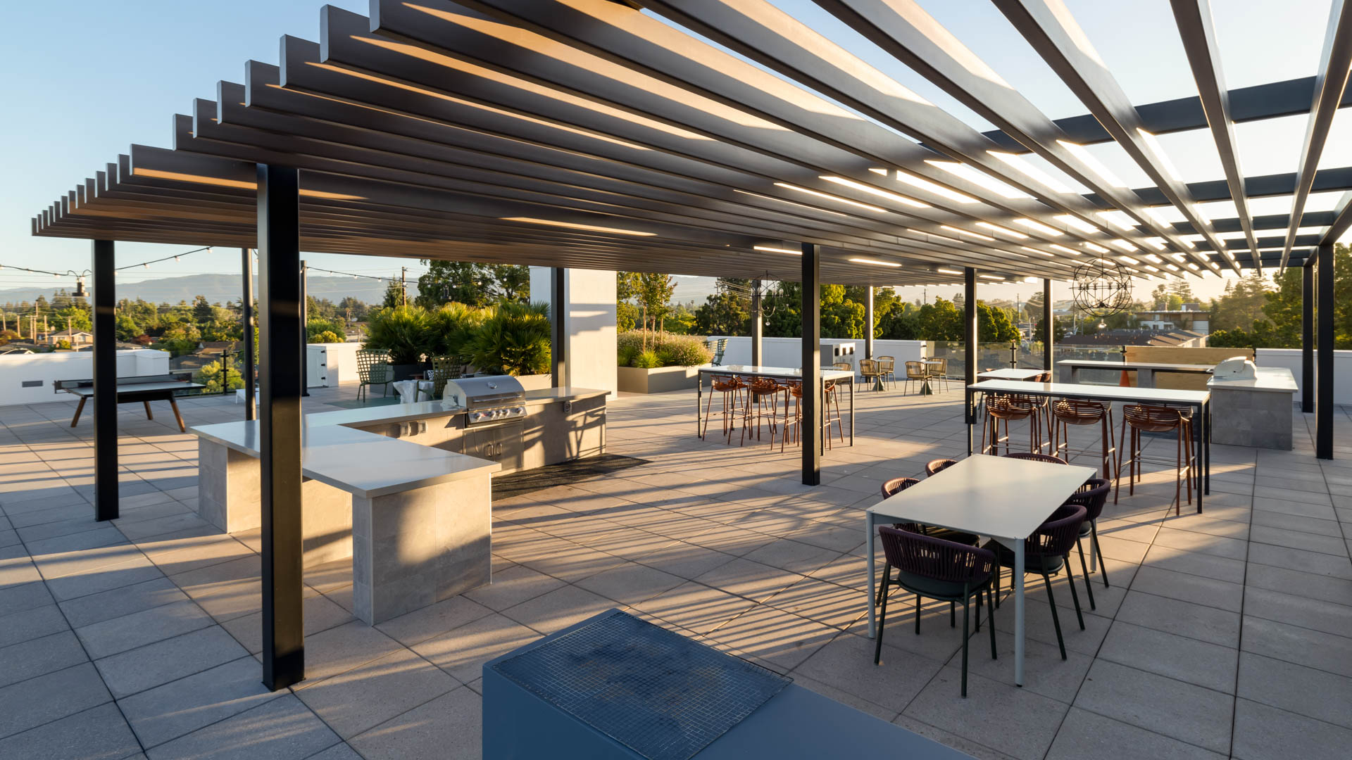Roof deck at Lorien Ivy Apartments (2 of 2)