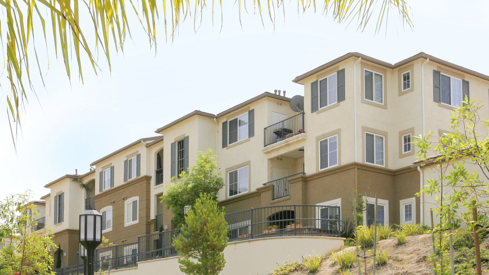 Bella Vista At Warner Ridge Apartments 2 of 12