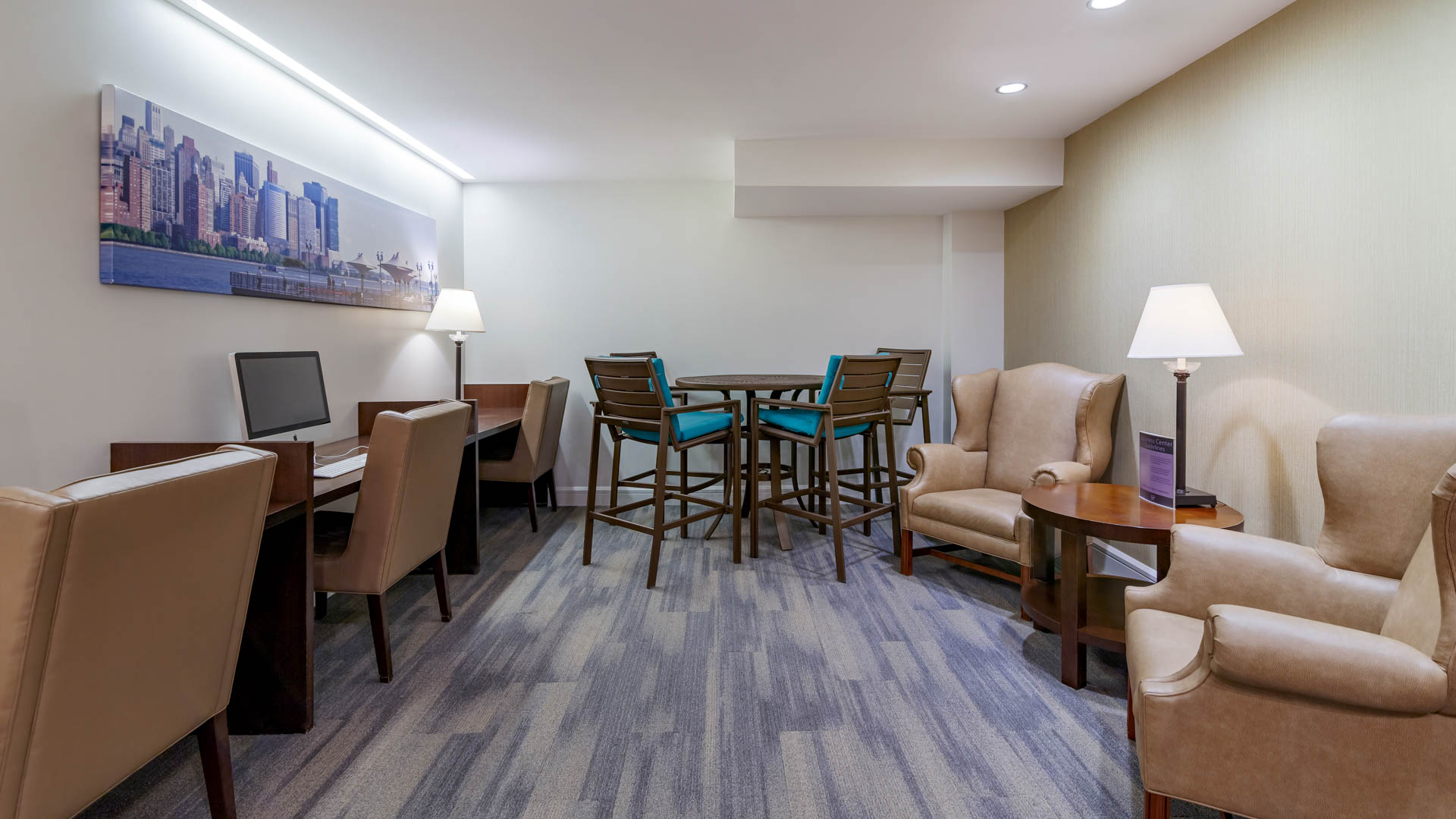 Business center at Hudson Point Apartments (1 of 2)
