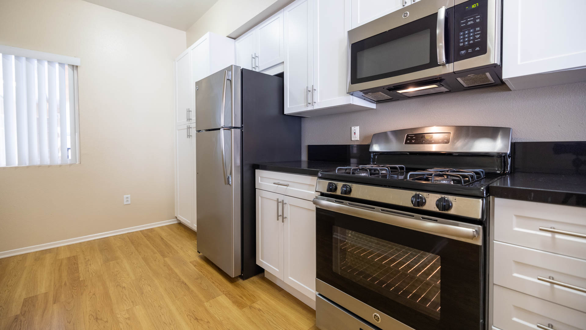 Bay Hill Apartments 6 of 12