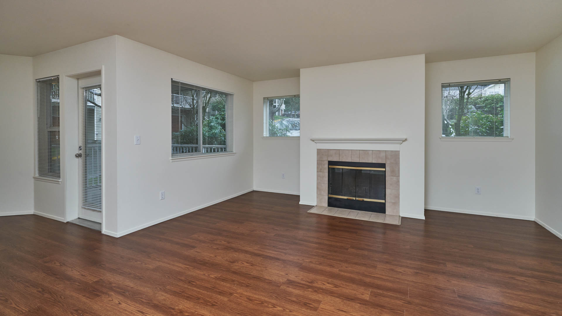 Ivorywood Apartments 12 of 12