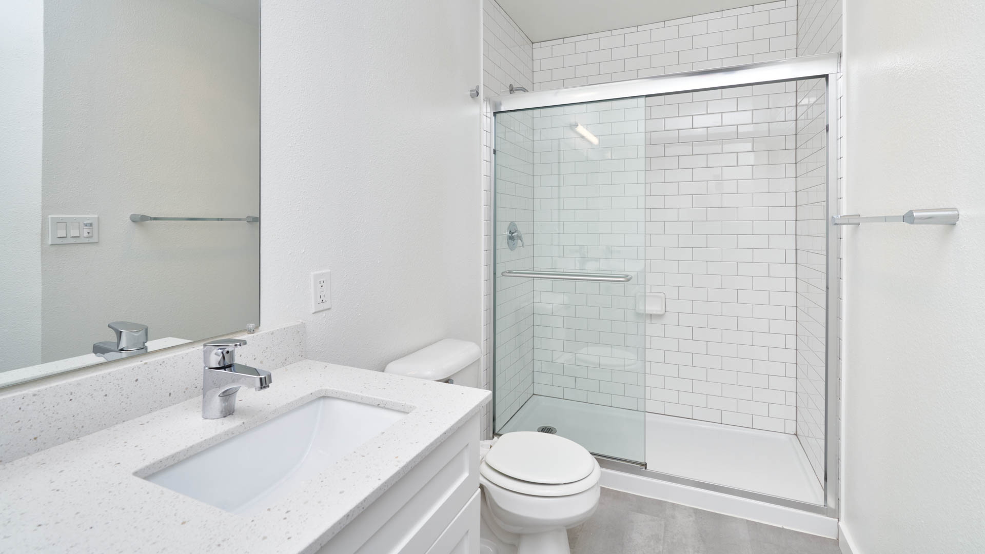 Ivorywood Apartments 10 of 11