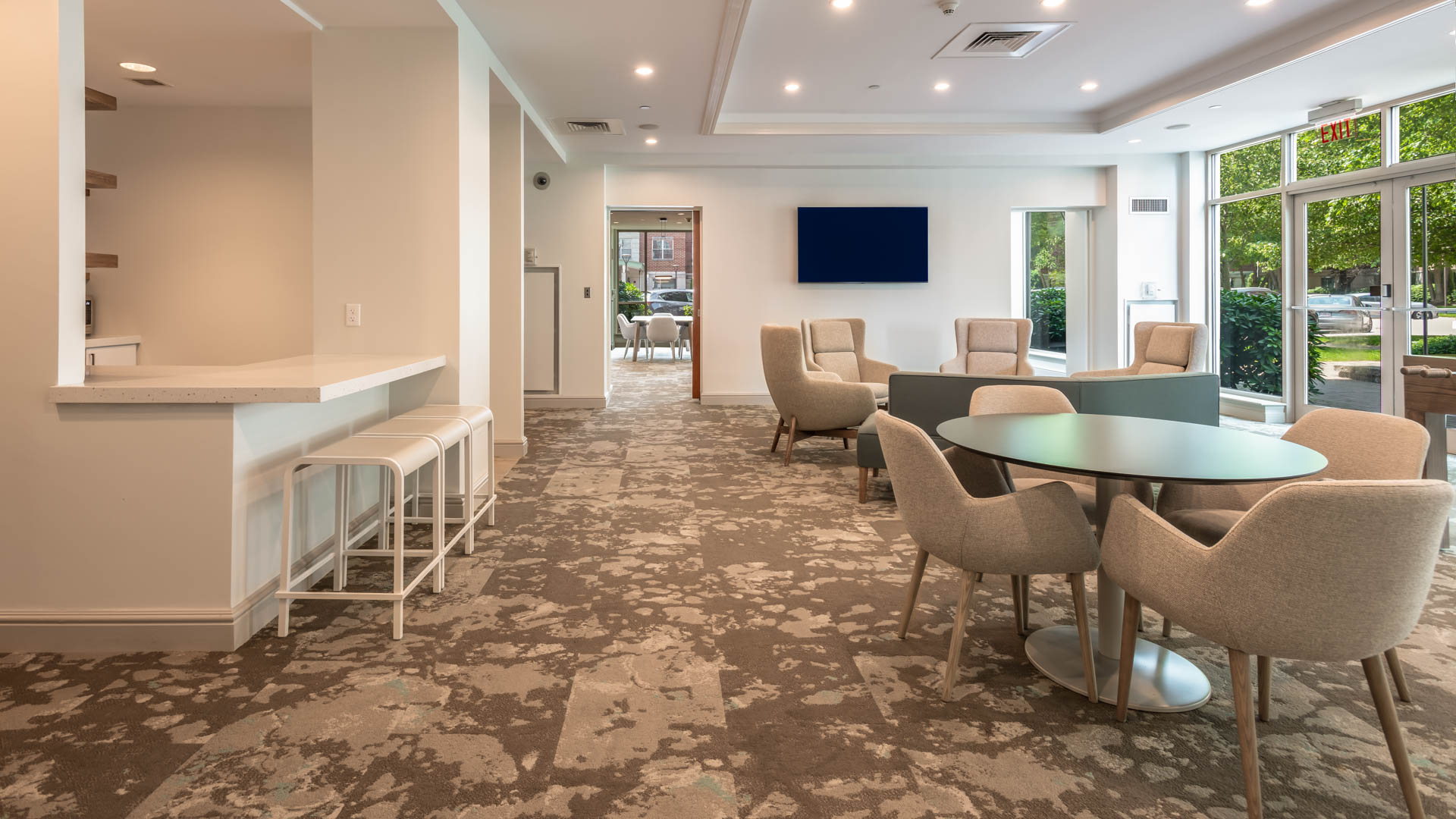 Lounge at Longview Place Apartments (1 of 3)