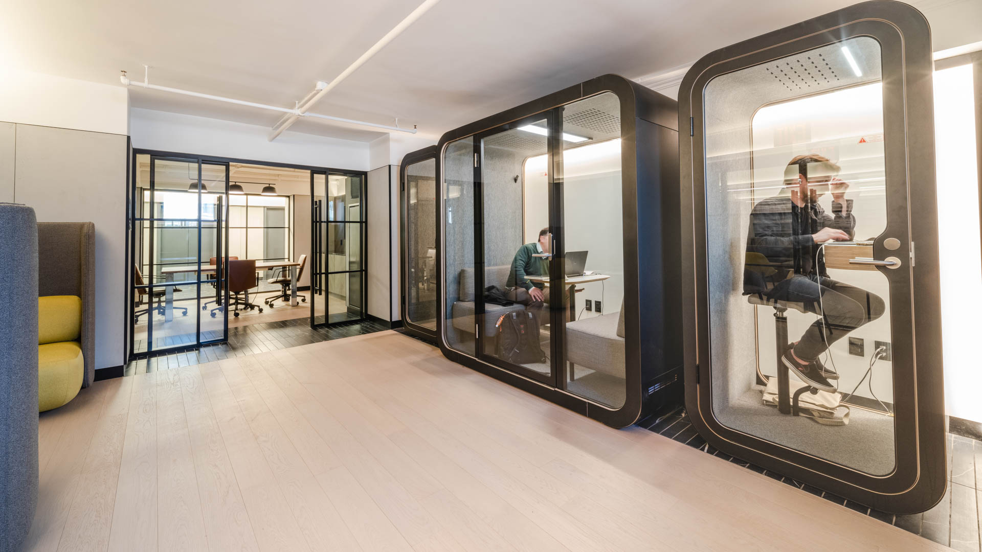 Business center at 71 Broadway Apartments