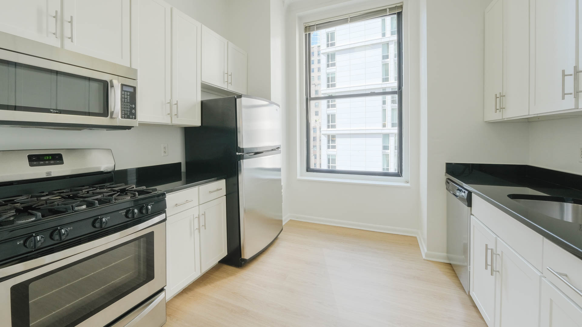 71 Broadway Apartments 4 of 12