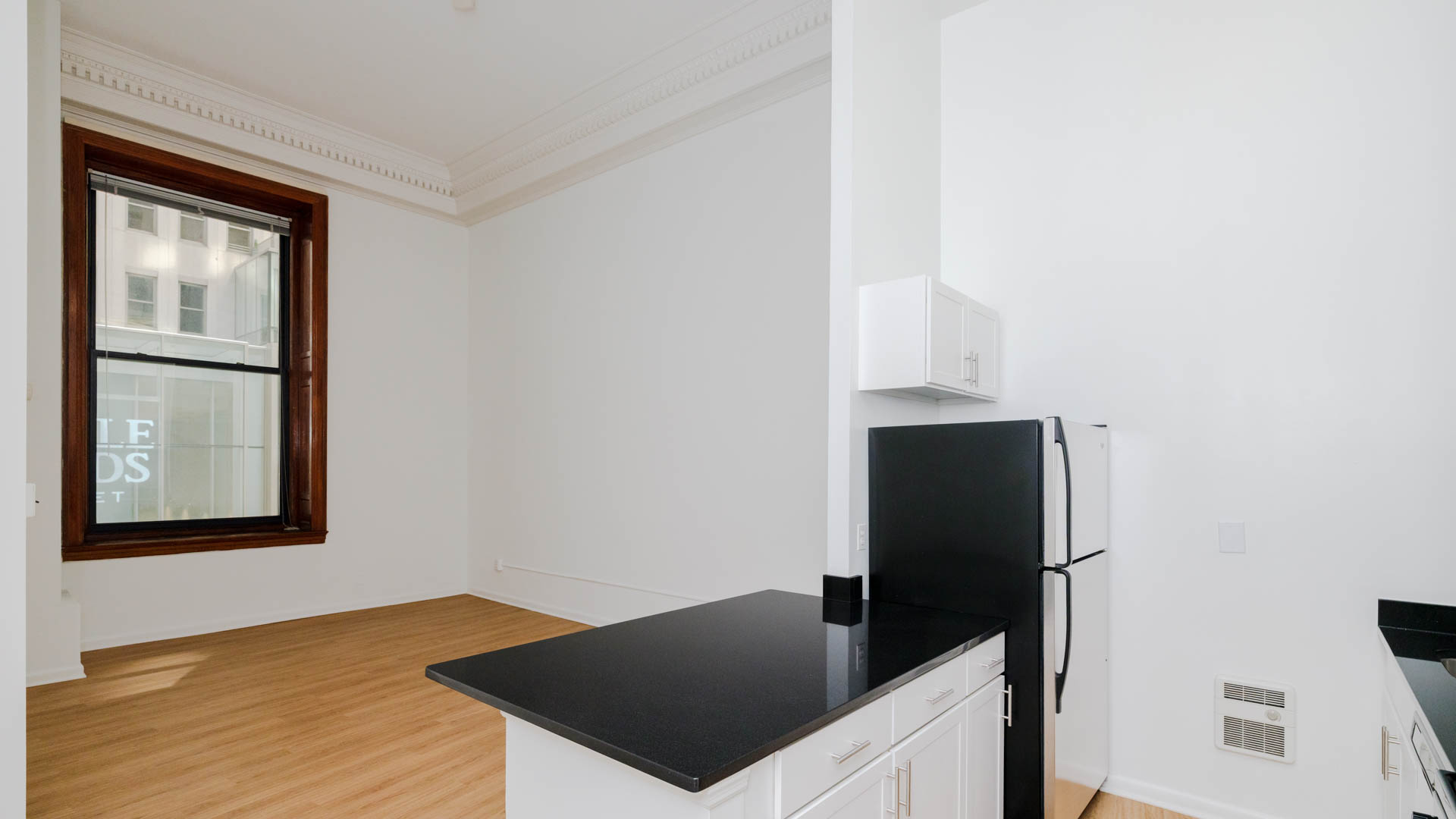71 Broadway Apartments 6 of 12