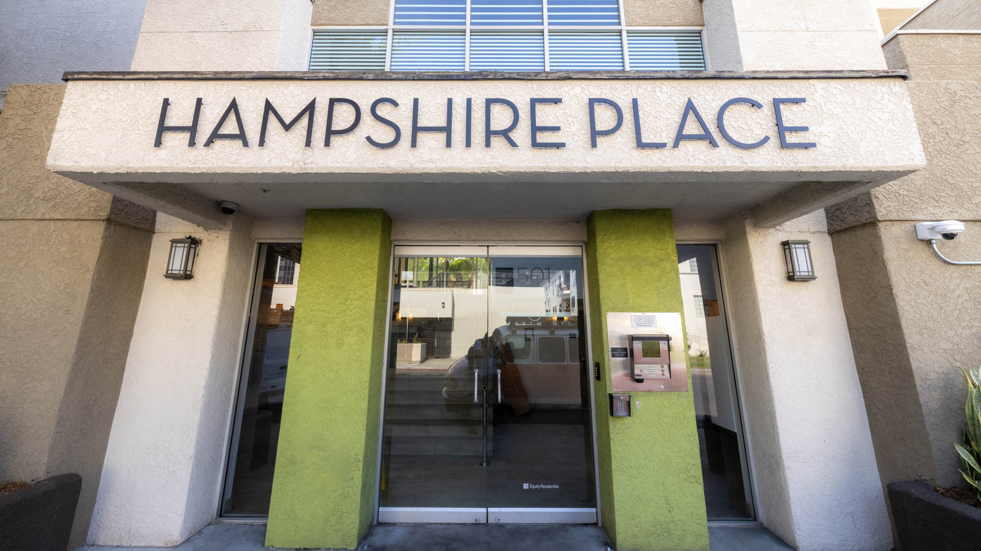 Hampshire Place Apartments 9 of 12