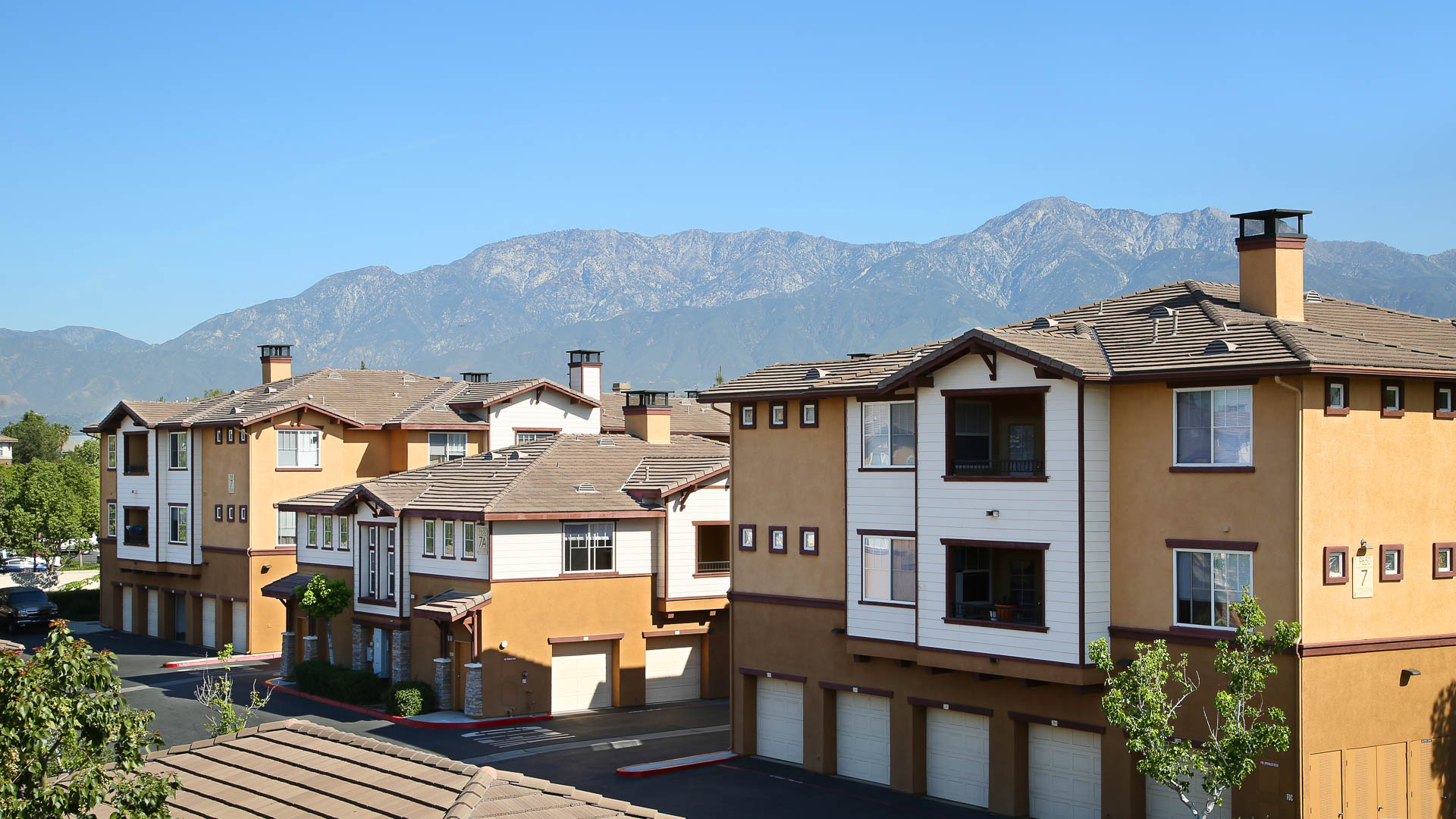 The Reserve at Empire Lakes Apartments 3 of 12