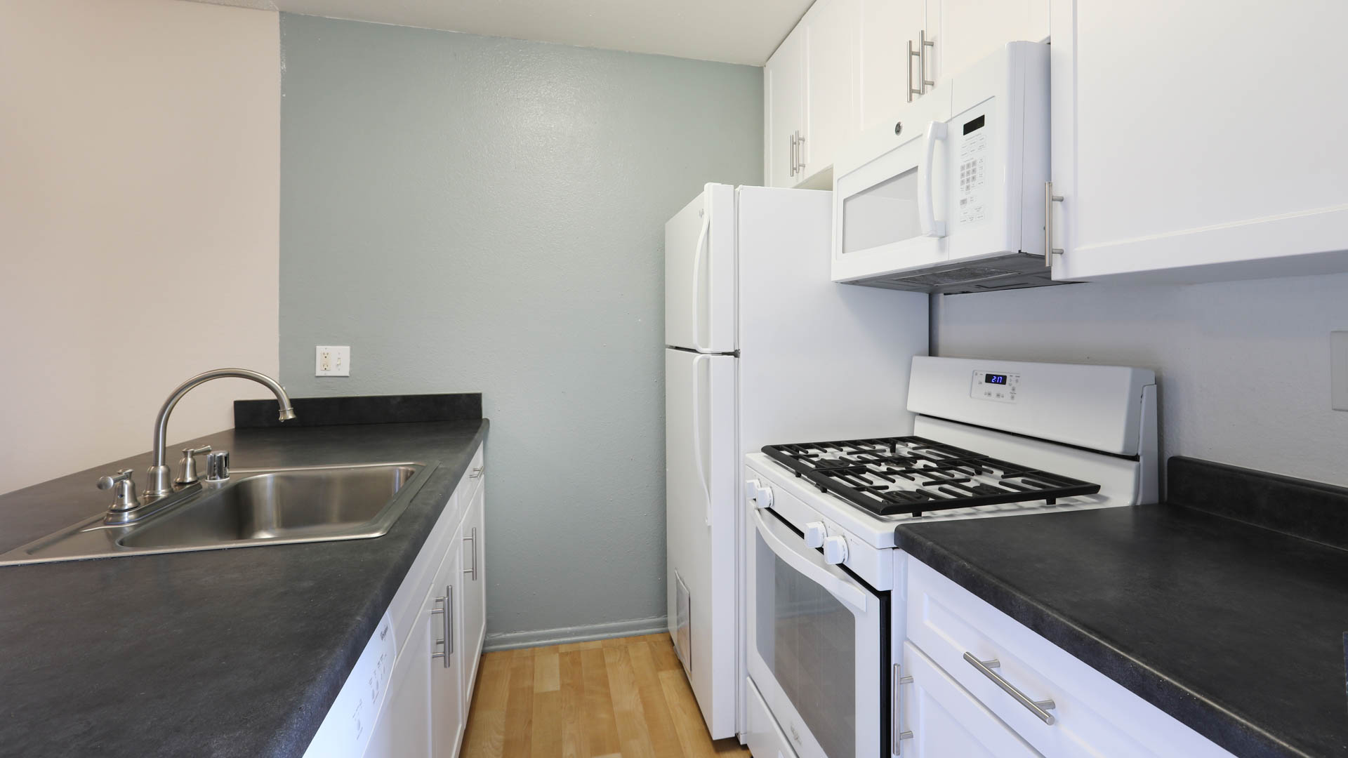 Virgil Square Apartments 6 of 12