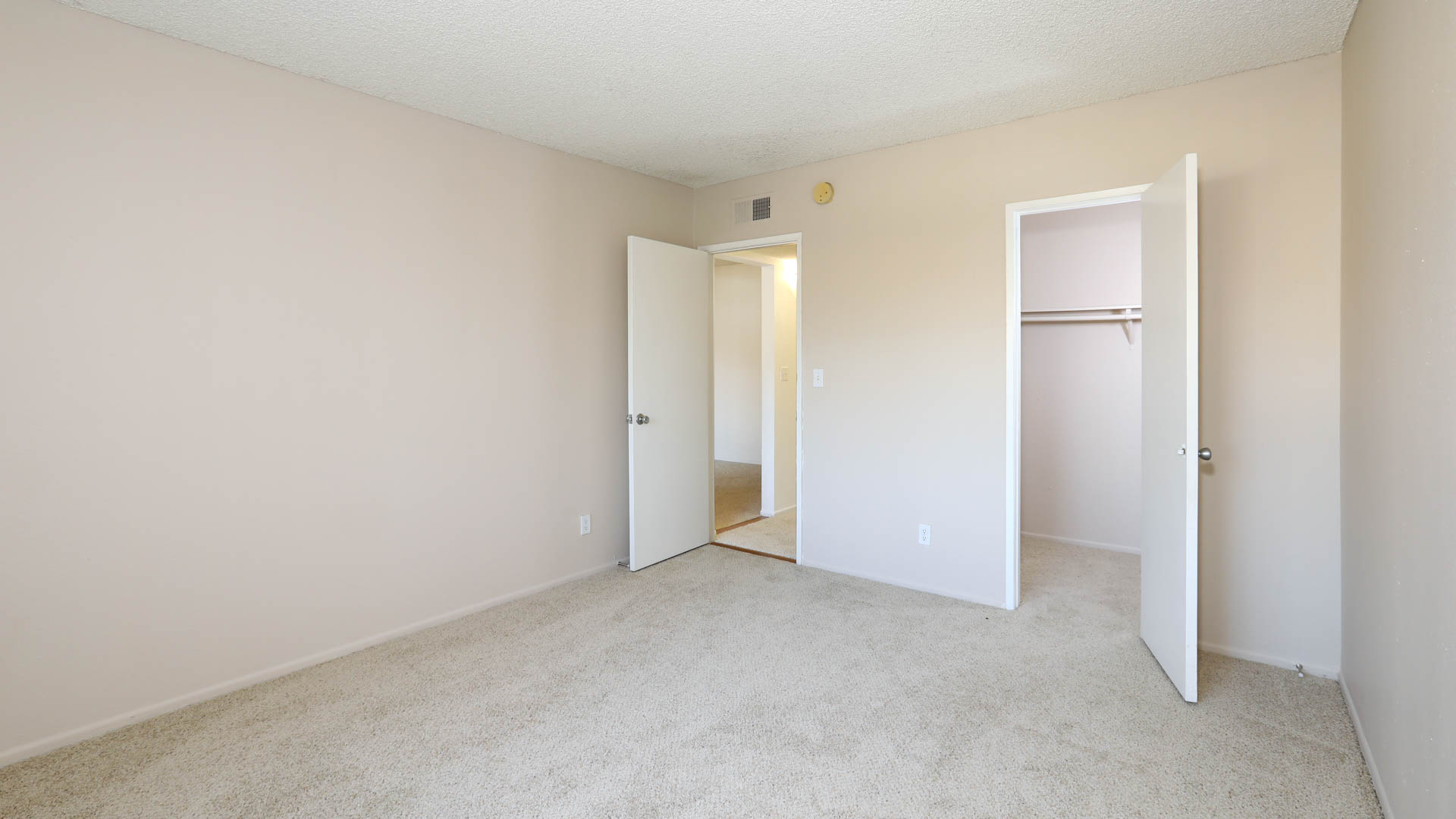 Virgil Square Apartments 2 of 5