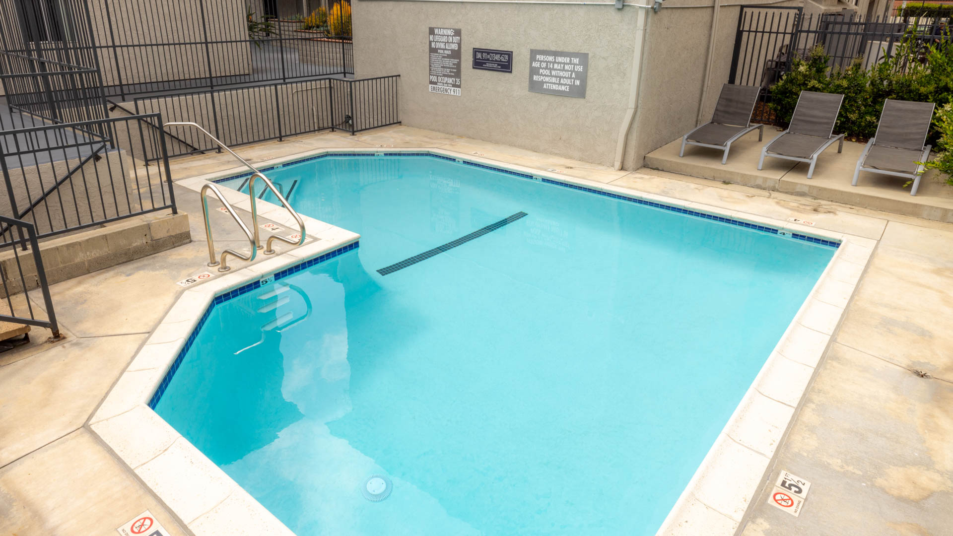 Pool at Virgil Square Apartments (1 of 4)