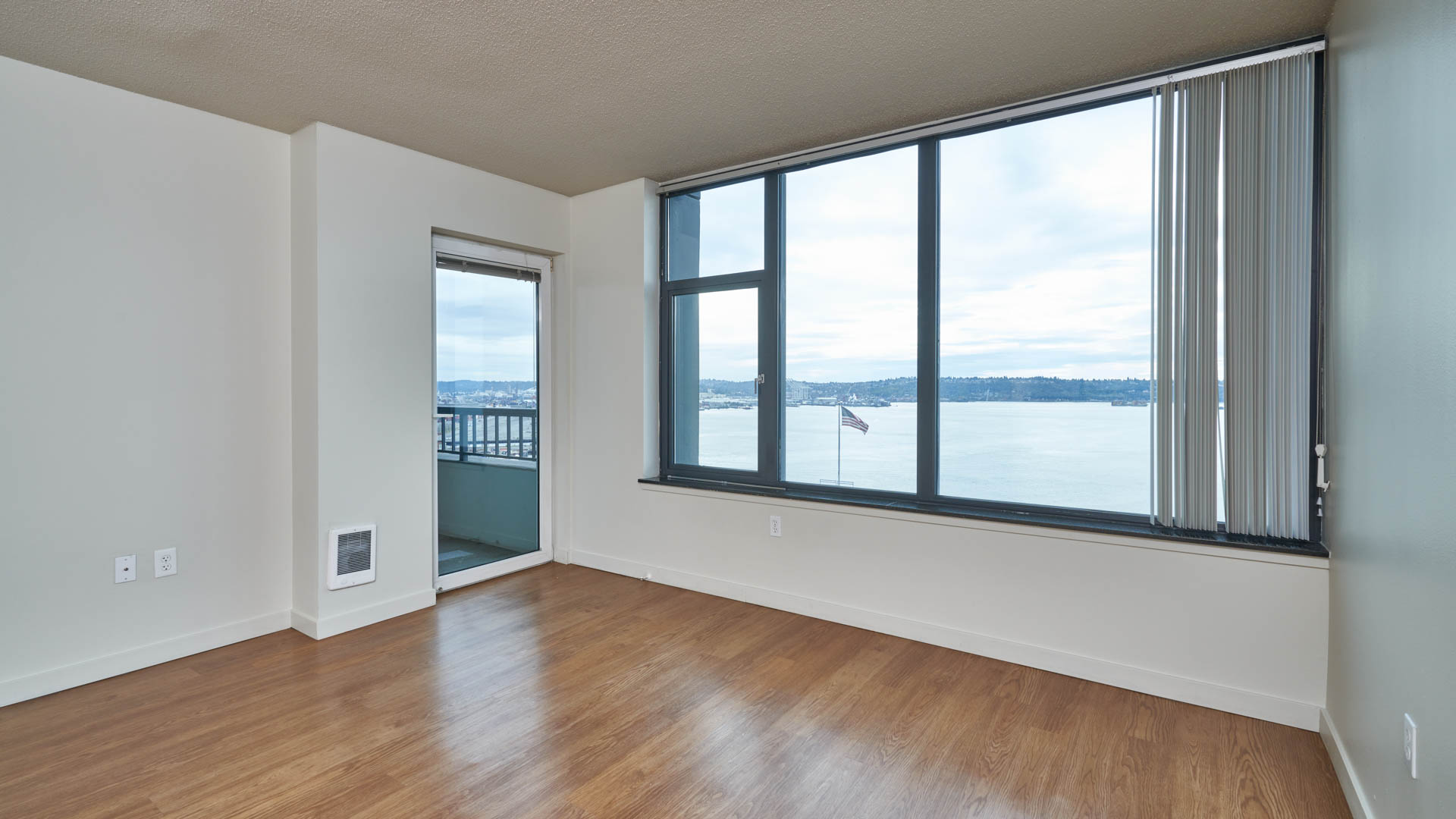Harbor Steps Apartments 1 of 6