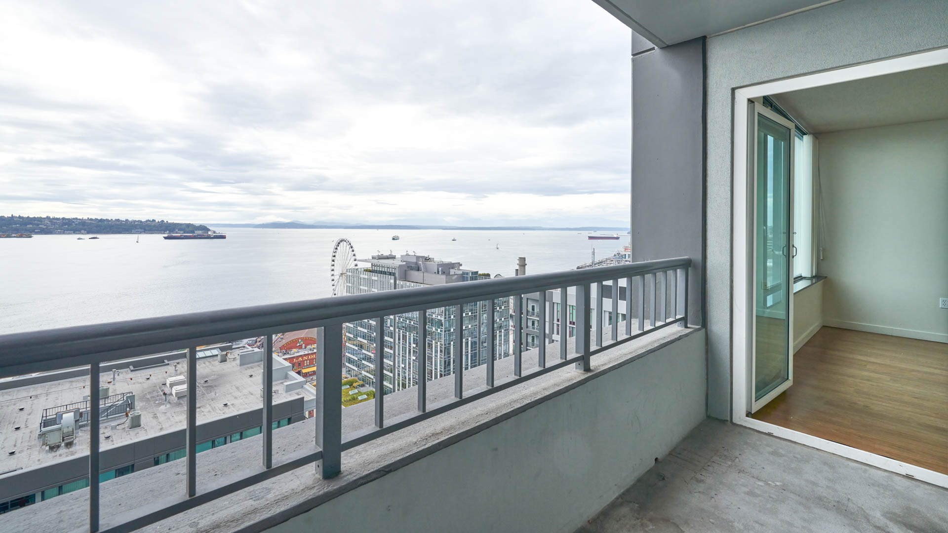 Harbor Steps Apartments 2 of 6