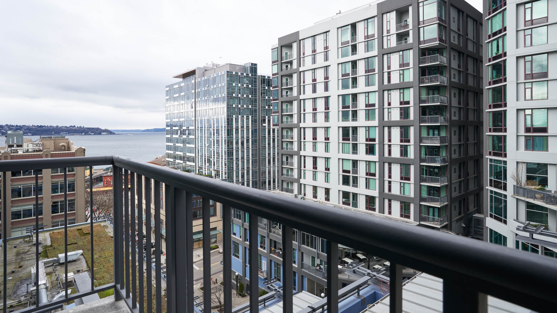 Harbor Steps Apartments 4 of 13