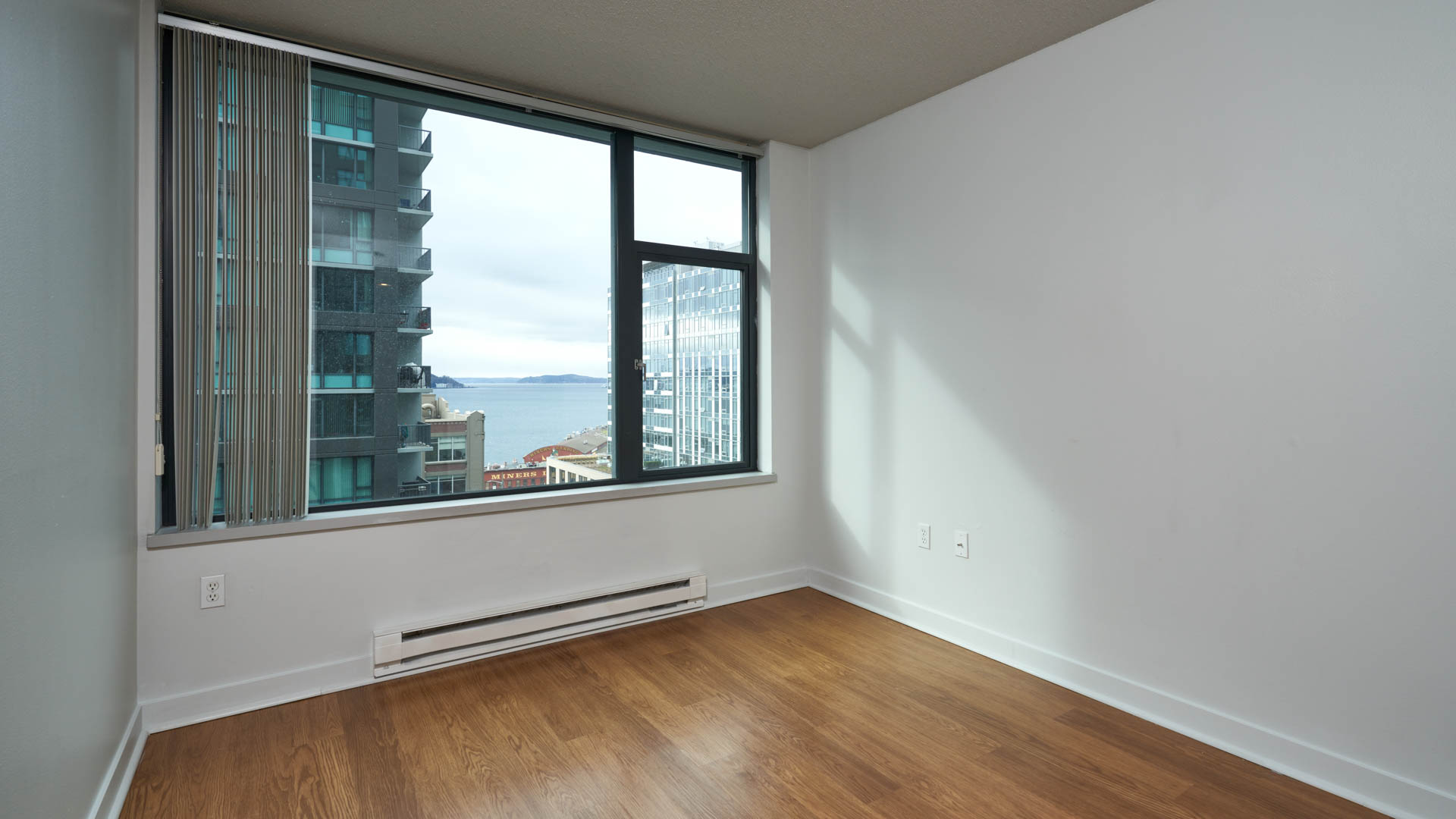 Harbor Steps Apartments 5 of 13