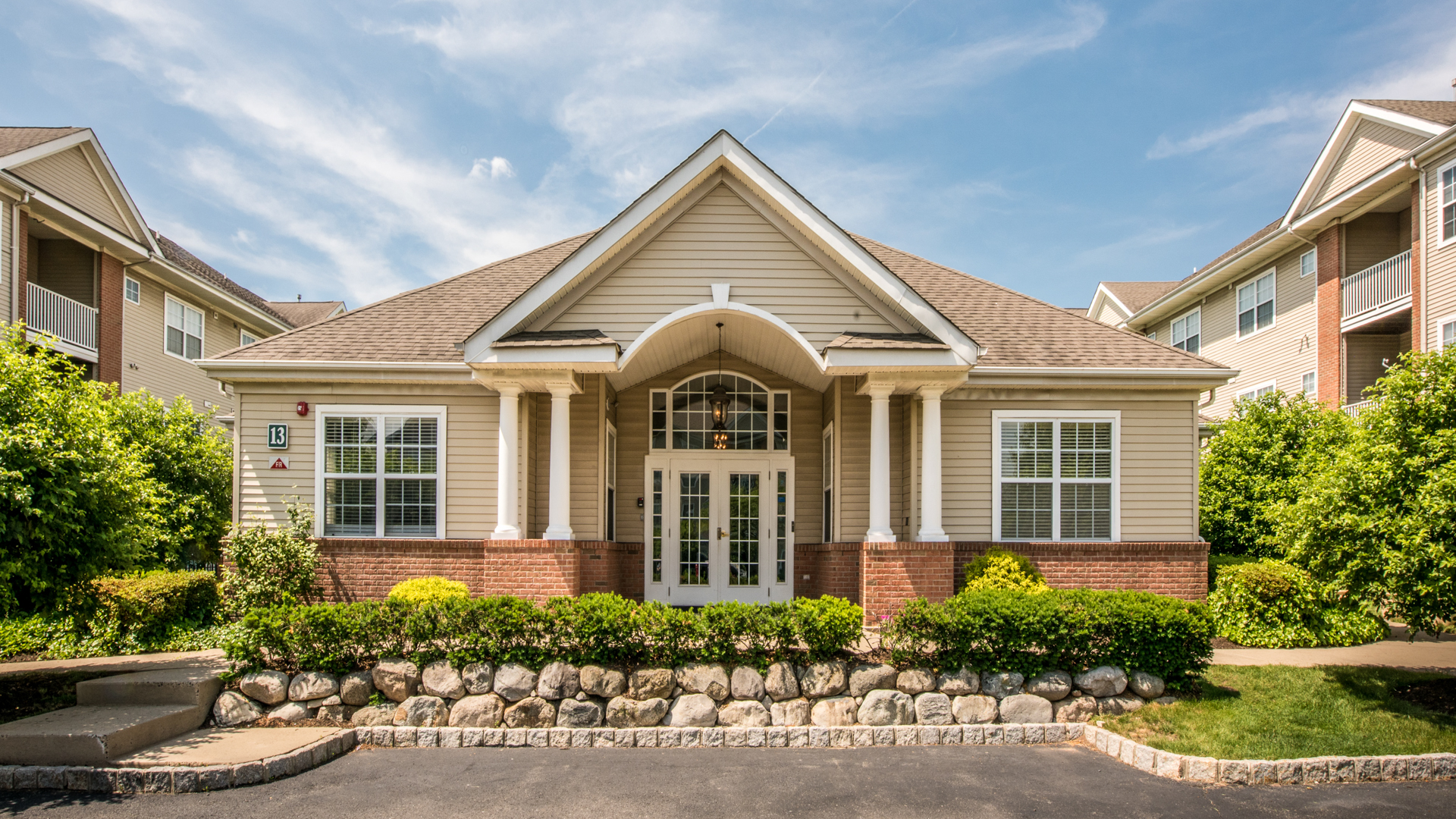 The Highlands at South Plainfield Apartments 2 of 12