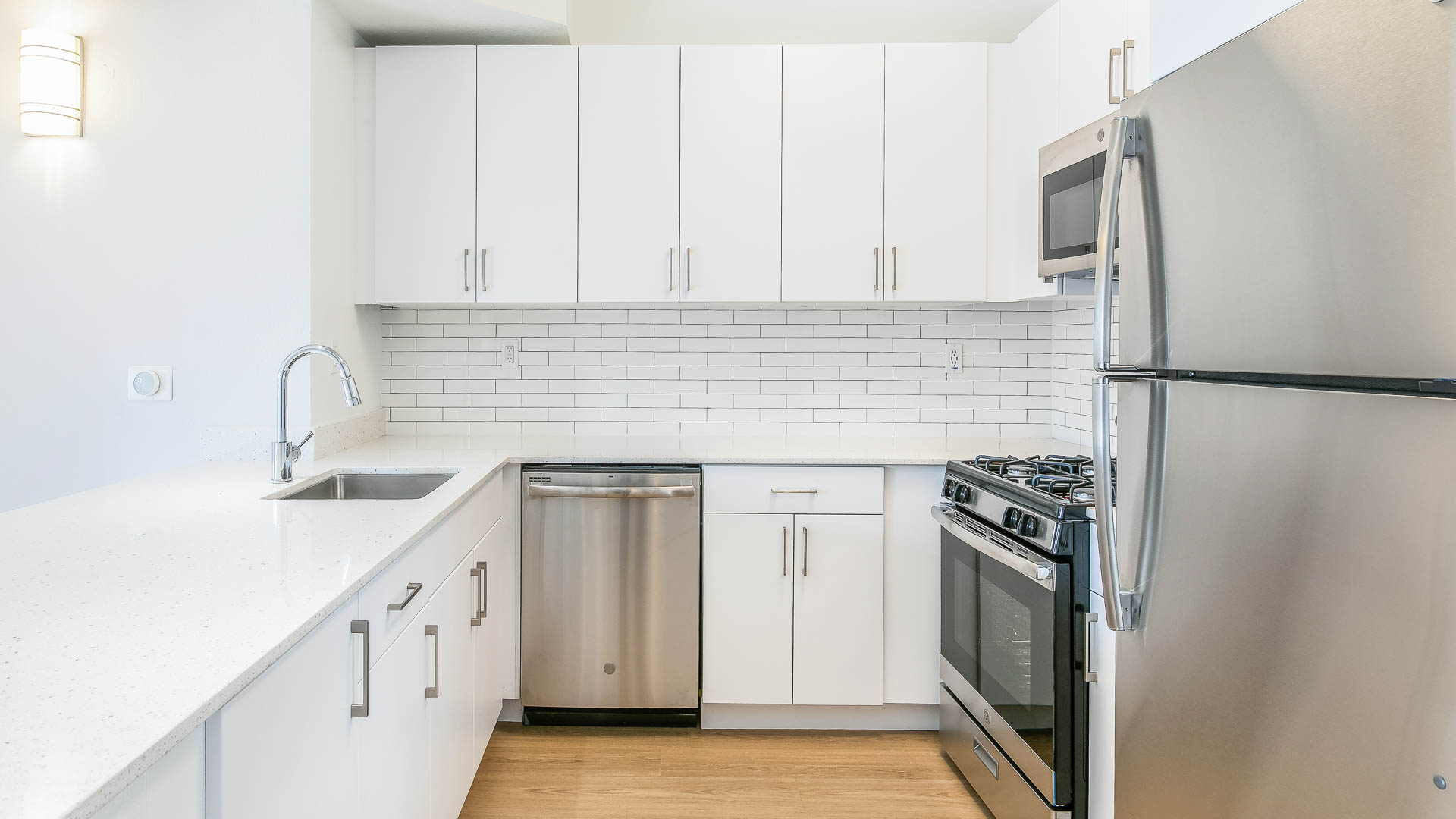 Academy Village Apartments 5 of 12
