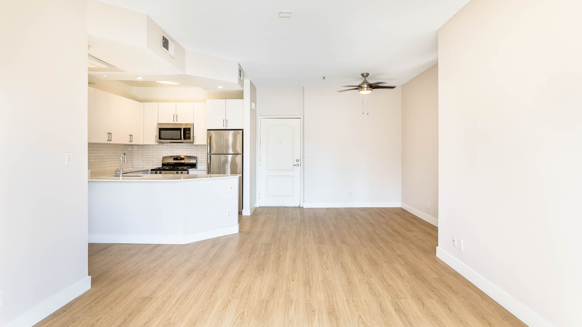 Academy Village Apartments 7 of 12
