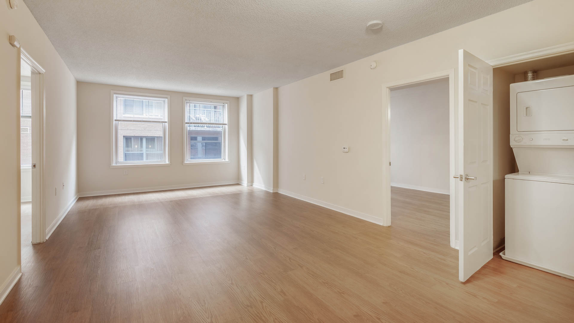 2400 M Apartments 7 of 8