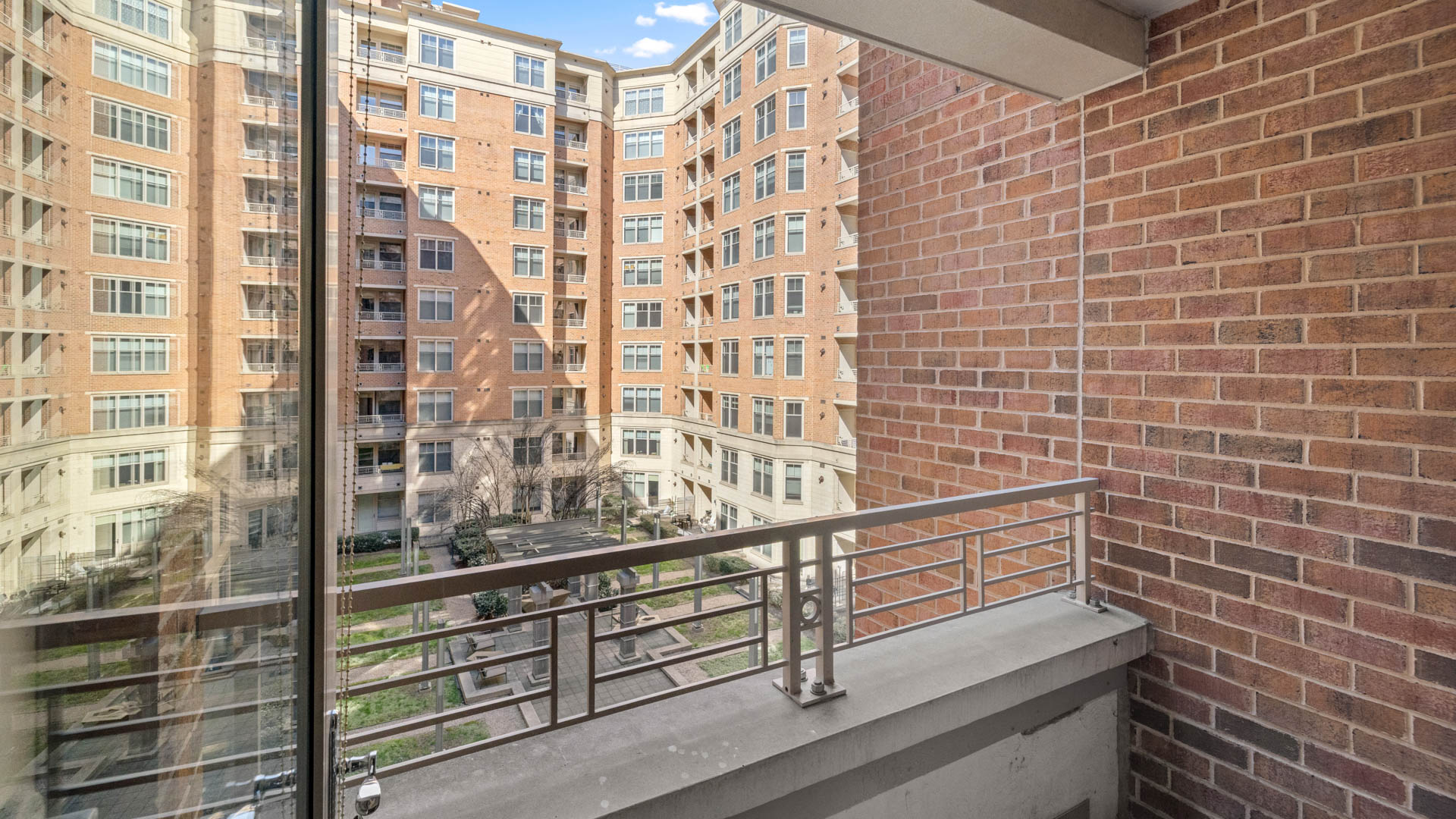 2400 M Apartments 1 of 8