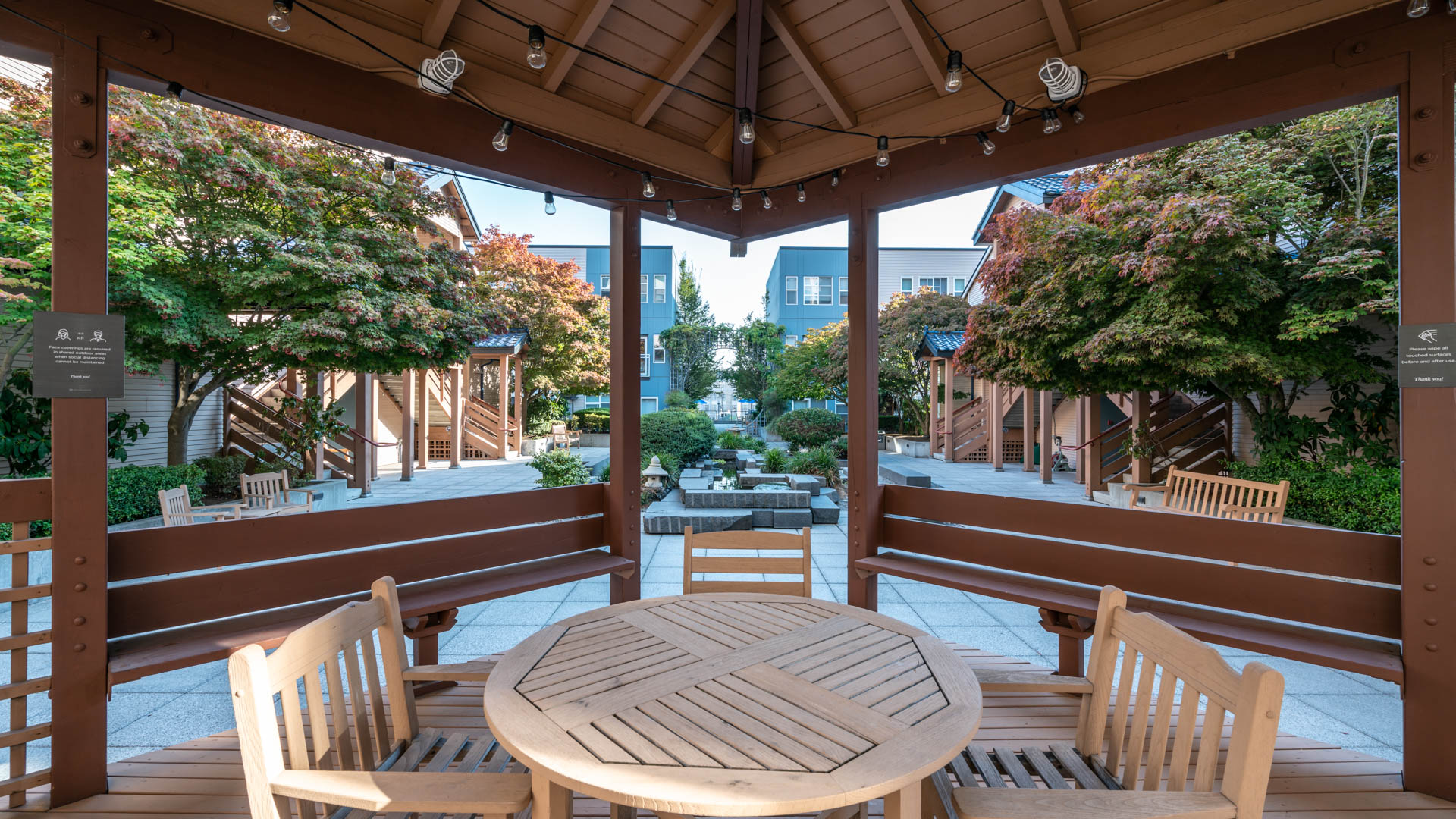 Courtyard at Uwajimaya Village Apartments (3 of 7)
