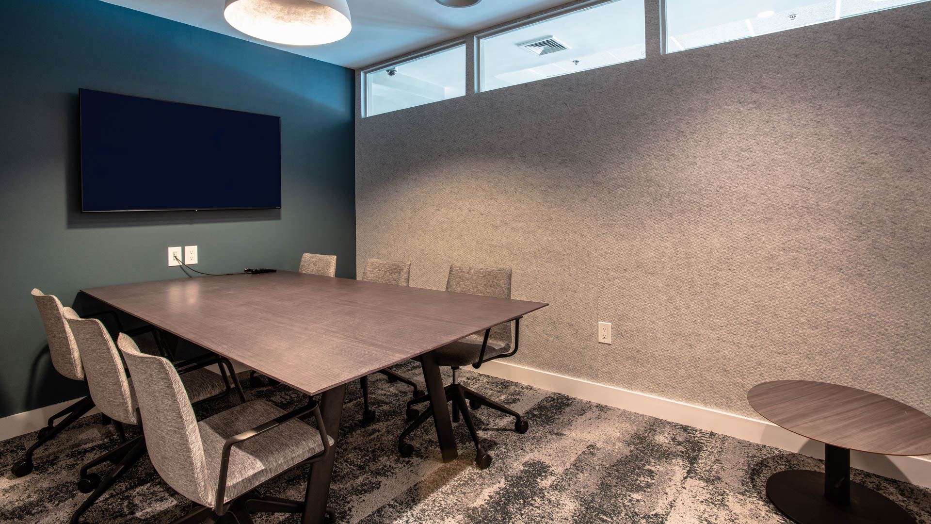 Work space at Heritage at Stone Ridge Apartments (2 of 3)