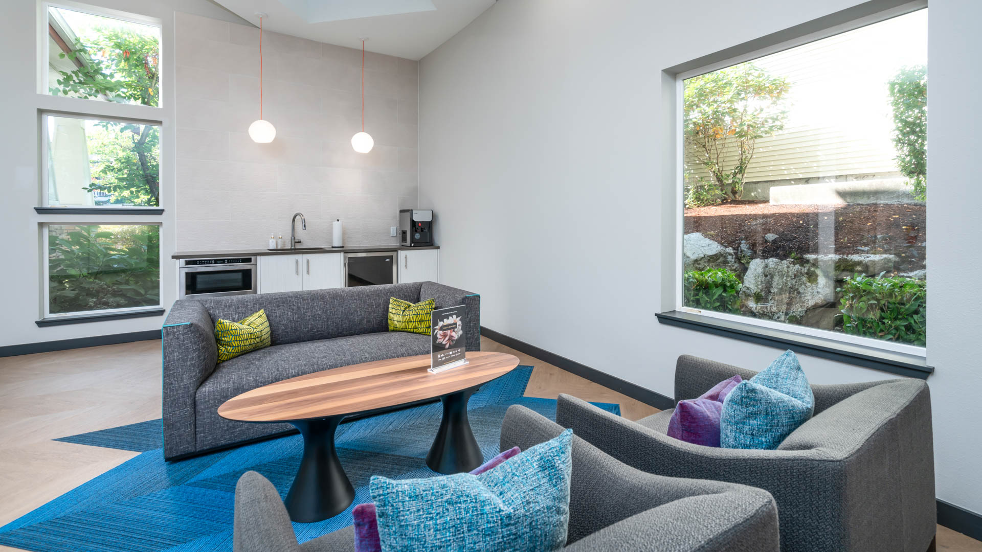 Lounge at Heritage Ridge Apartments (1 of 2)