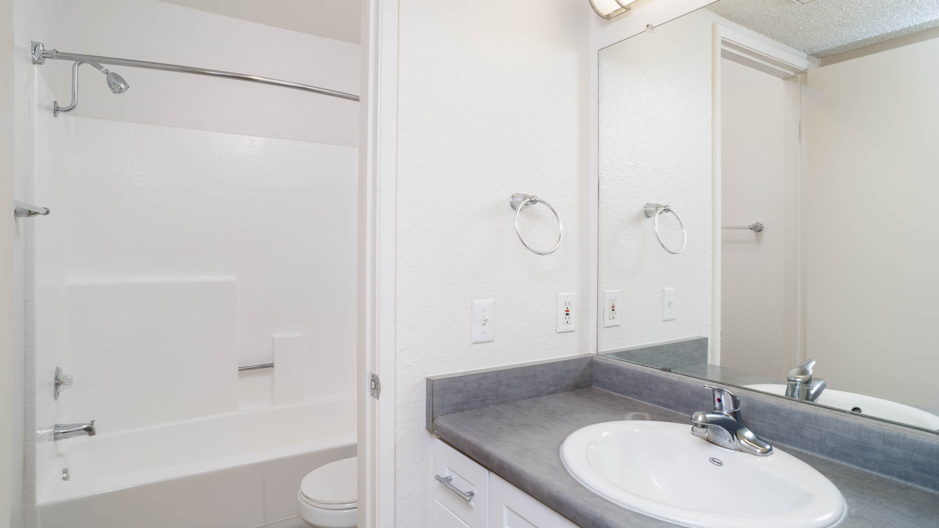 Avanti Apartments 10 of 12