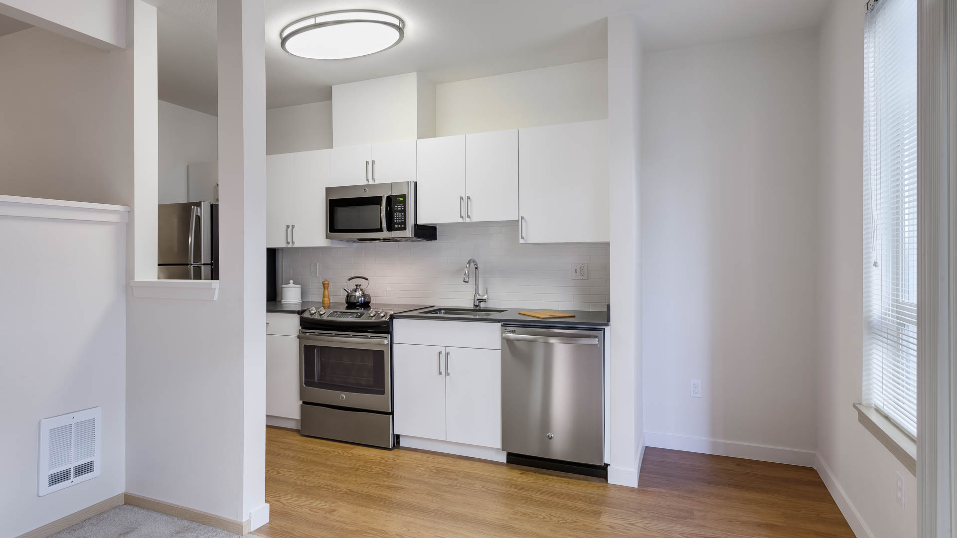 The Heights on Capitol Hill Apartments 8 of 12
