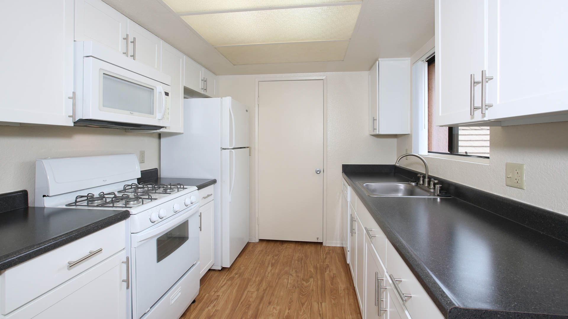 Eagle Canyon Apartments 8 of 12