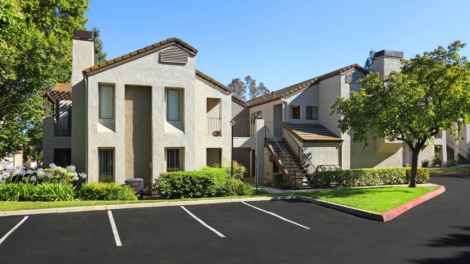 Eagle Canyon Apartments 4 of 12