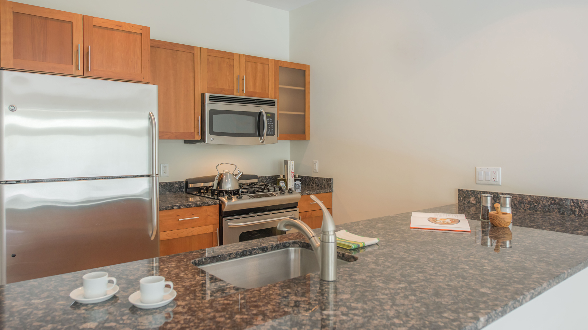 The West End Apartments - Asteria, Villas and Vesta 6 of 12