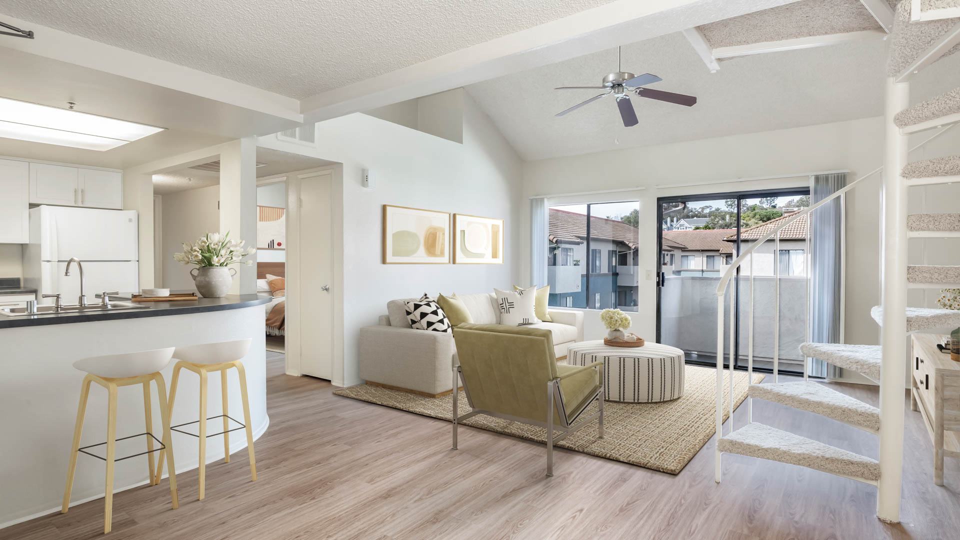 Ocean Crest Apartments 6 of 12