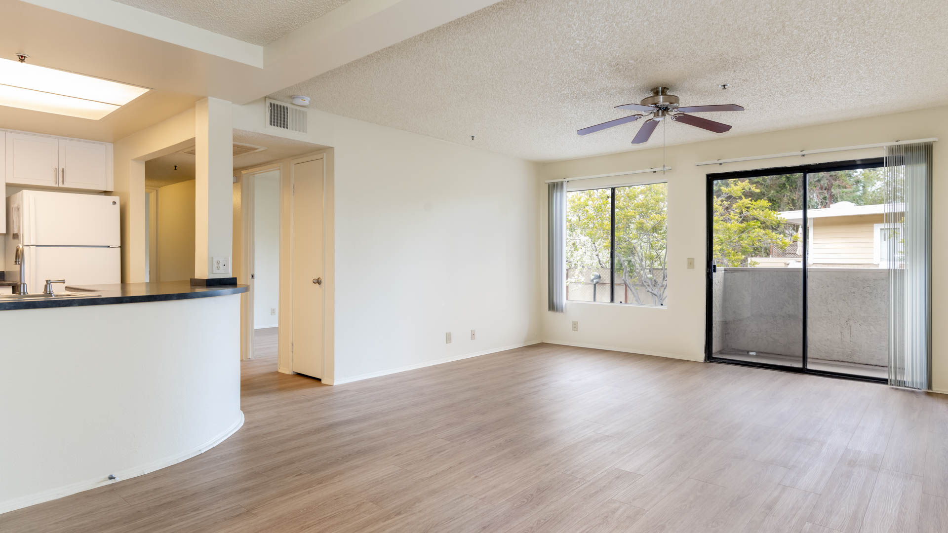 Ocean Crest Apartments 10 of 12
