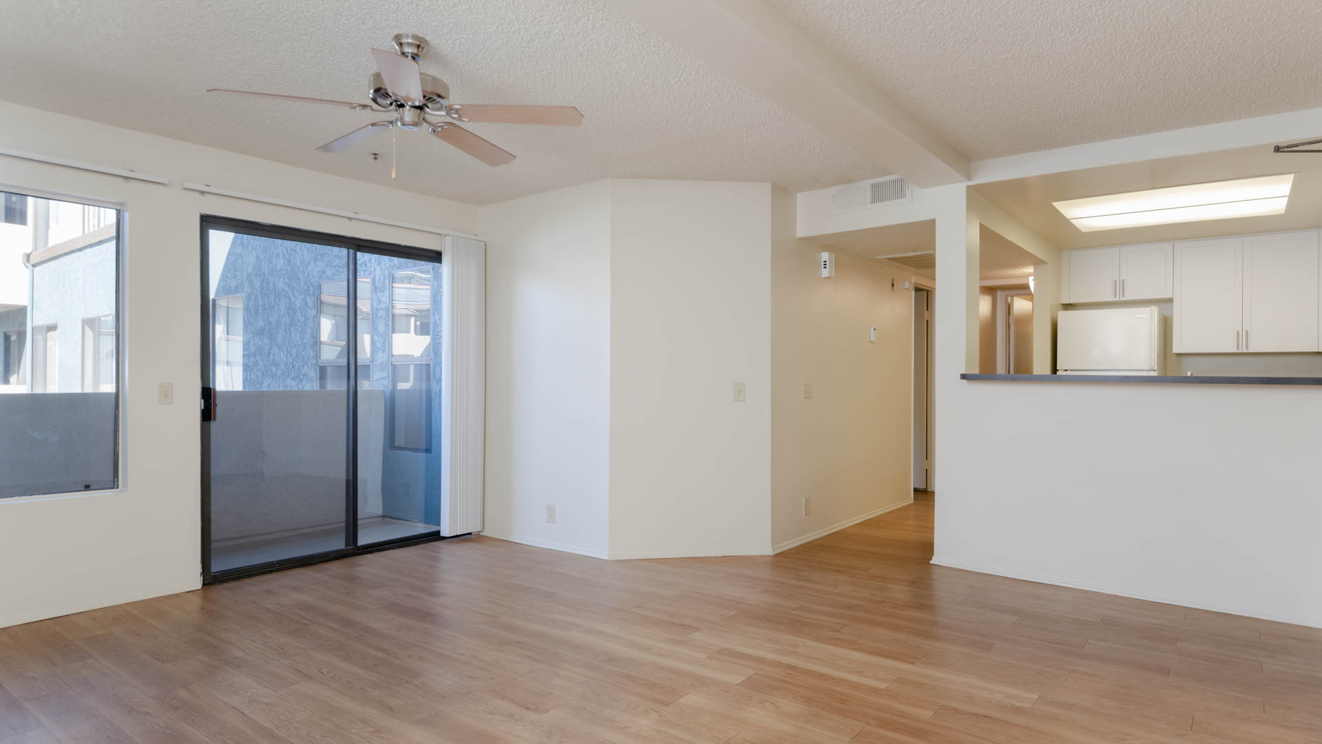 Ocean Crest Apartments 9 of 12