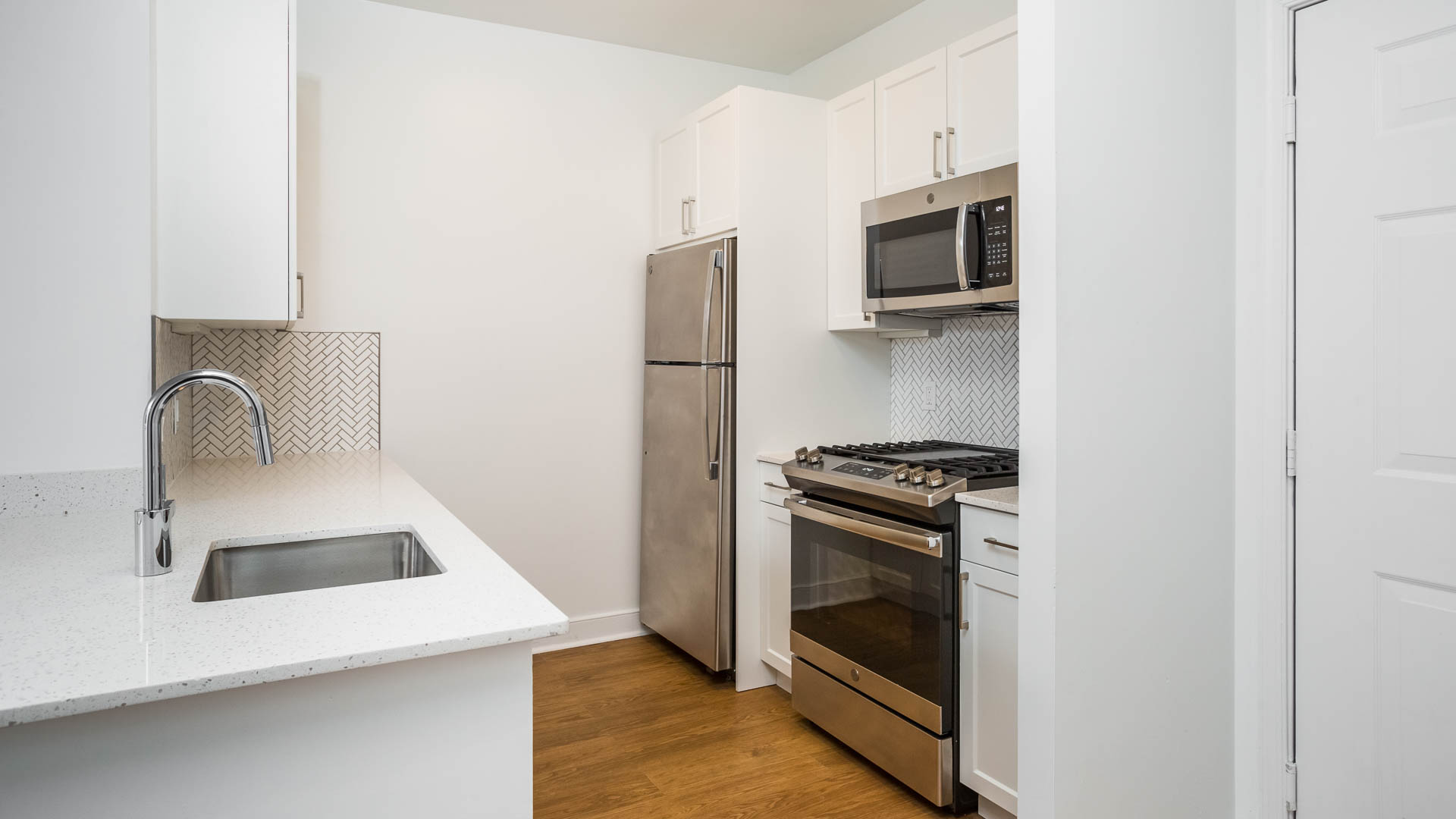 1210 Mass Apartments 5 of 12