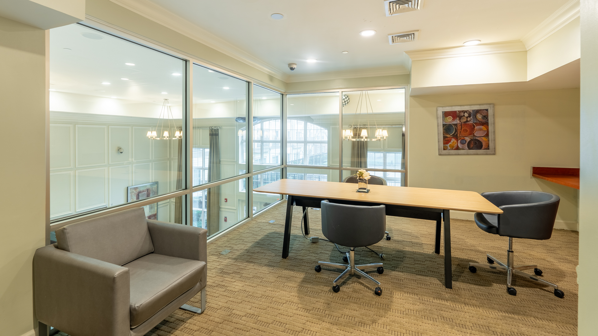 Work space at Mosaic at Metro Apartments (1 of 3)