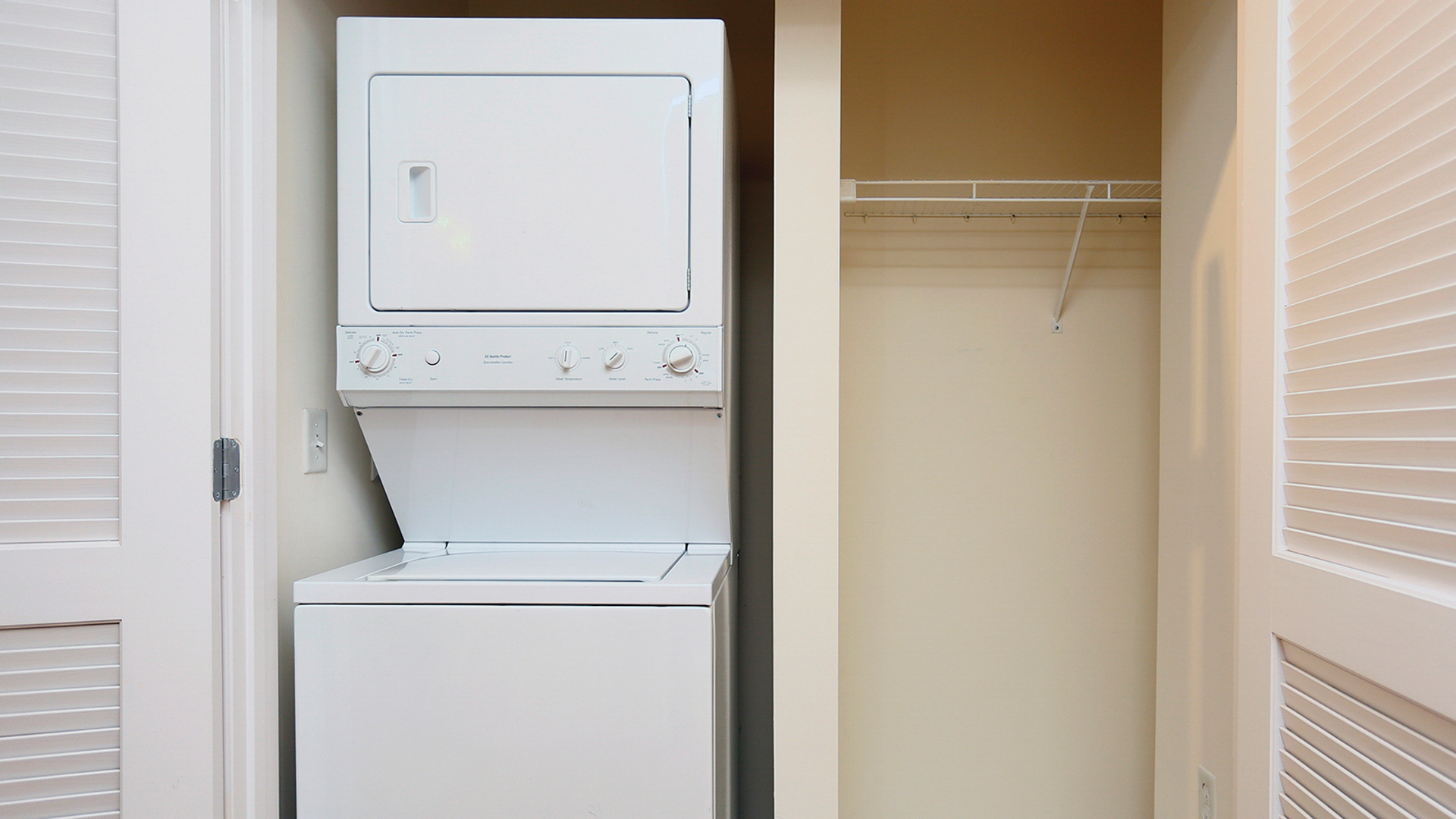 Laundry room at Mosaic at Metro Apartments