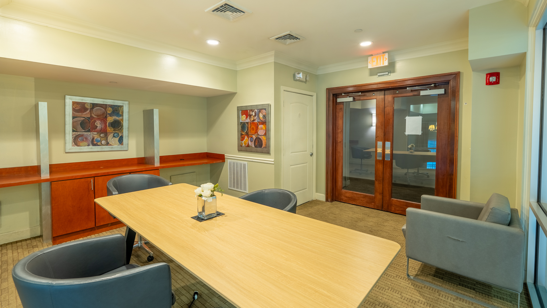 Work space at Mosaic at Metro Apartments (3 of 3)