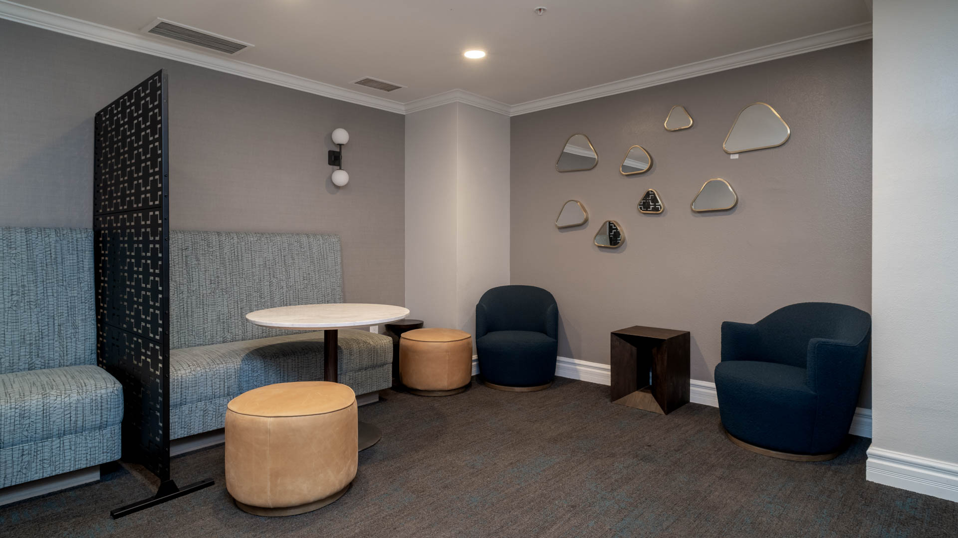 Work space at City Pointe Apartments (2 of 2)