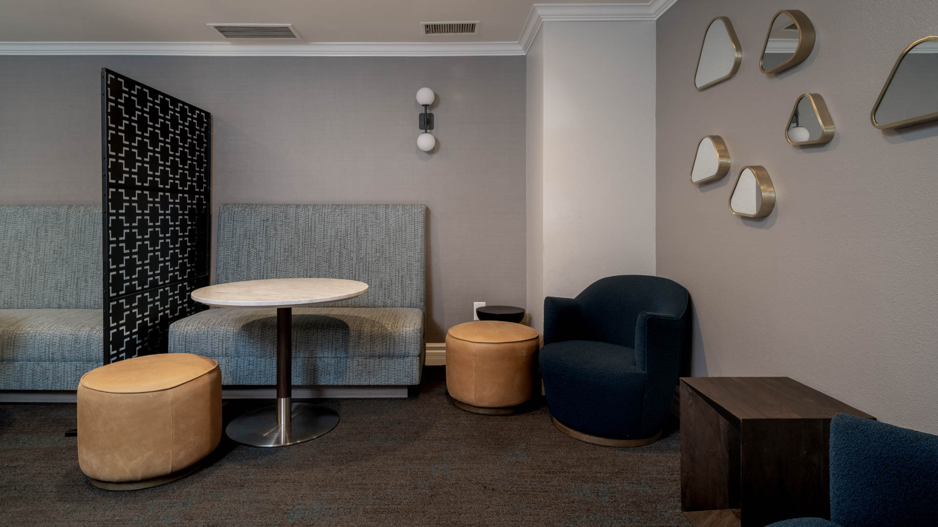 Work space at City Pointe Apartments (1 of 2)
